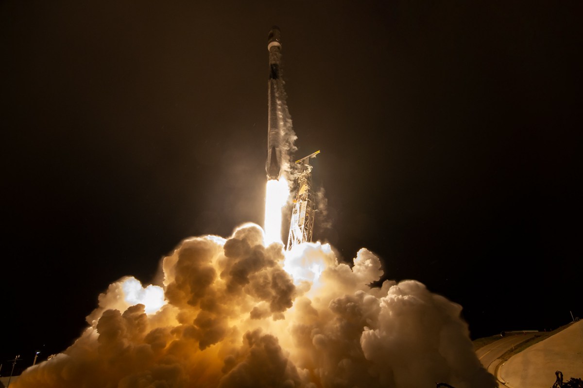 Последняя миссия SpaceX в 2022 году. Компания запустила израильский спутник для разведки