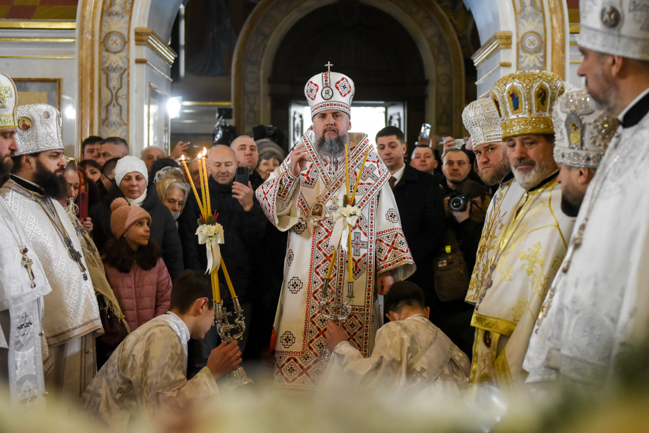 Різдво під час війни. Епіфаній провів перше богослужіння в лаврі: як це було - Фото