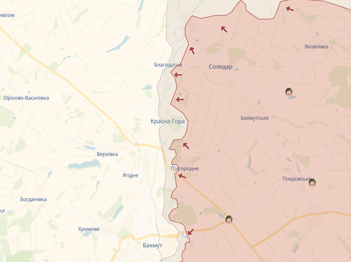 Россия завозит своих чиновников и работников на оккупированные территории: сводка Генштаба