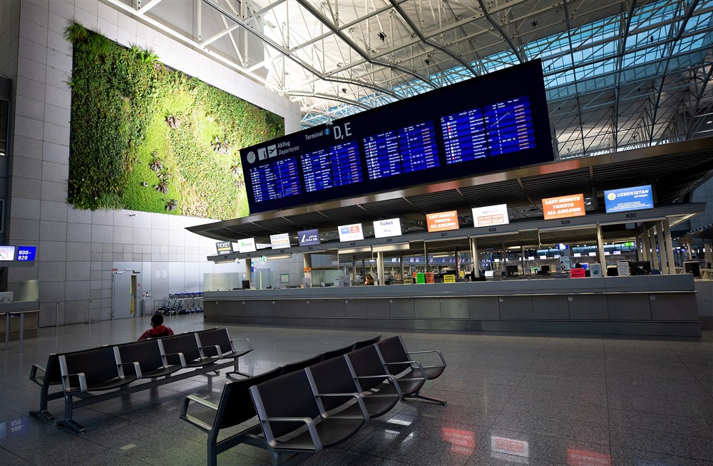 Крупнейшие аэропорты Германии остановились из-за забастовки: отменены сотни рейсов – фото