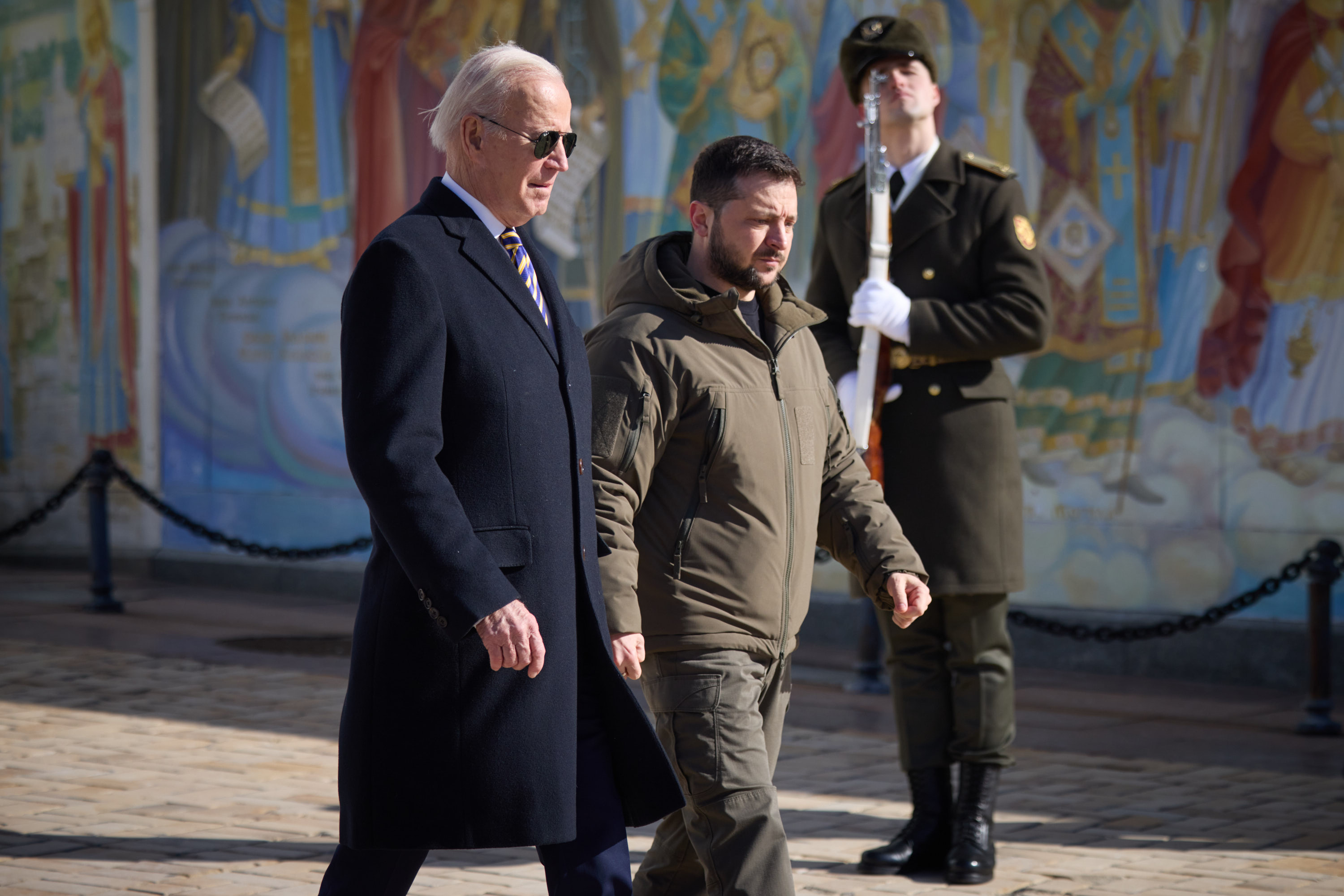 "Стратегическое поражение Путина". Как прошел исторический визит  Джо Байдена в Киев