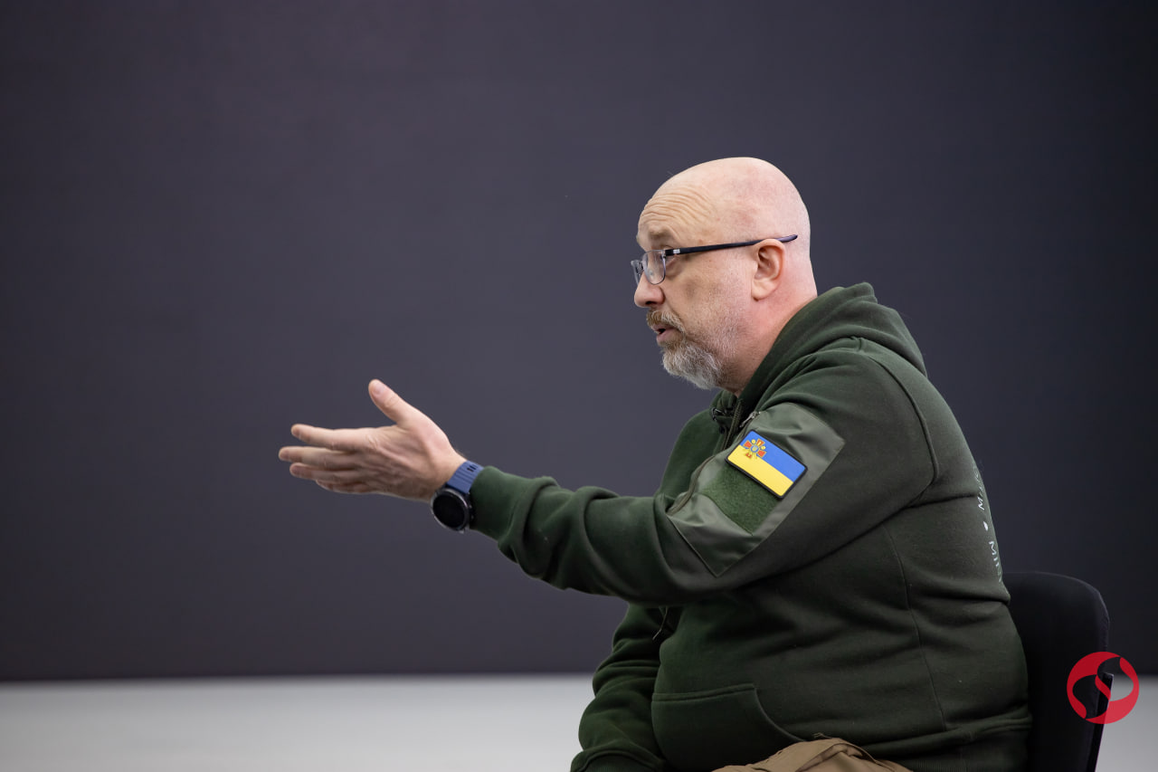 Олексій Резніков, міністр оборони України (Фото: Валентина Поліщук/LIGA.net) Міністр війни. Резніков про Зеленського та країну: кожен з 18 років має вчитися стріляти