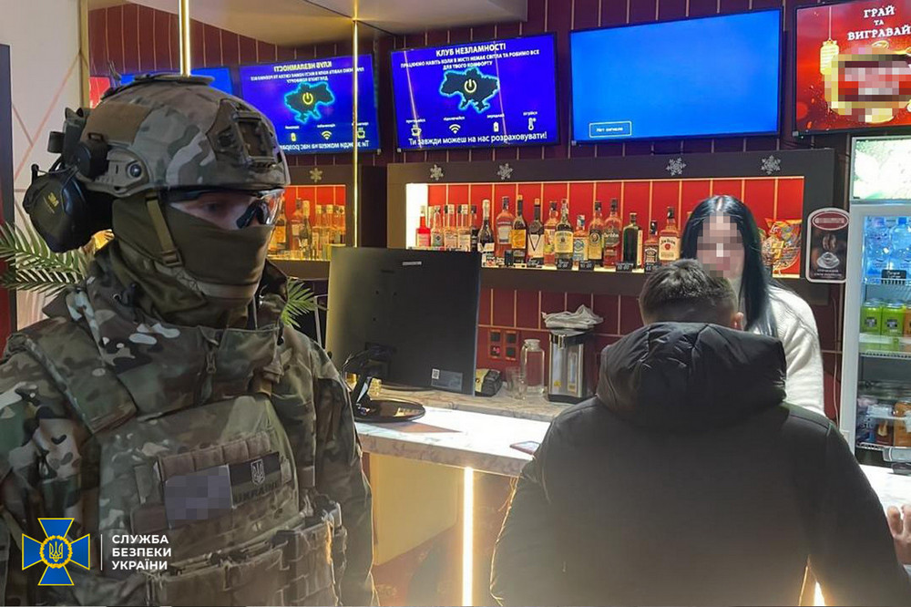 Фото: СБУ СБУ ліквідувала мережу казино, яка платила гроші Сальдо під час окупації Херсона