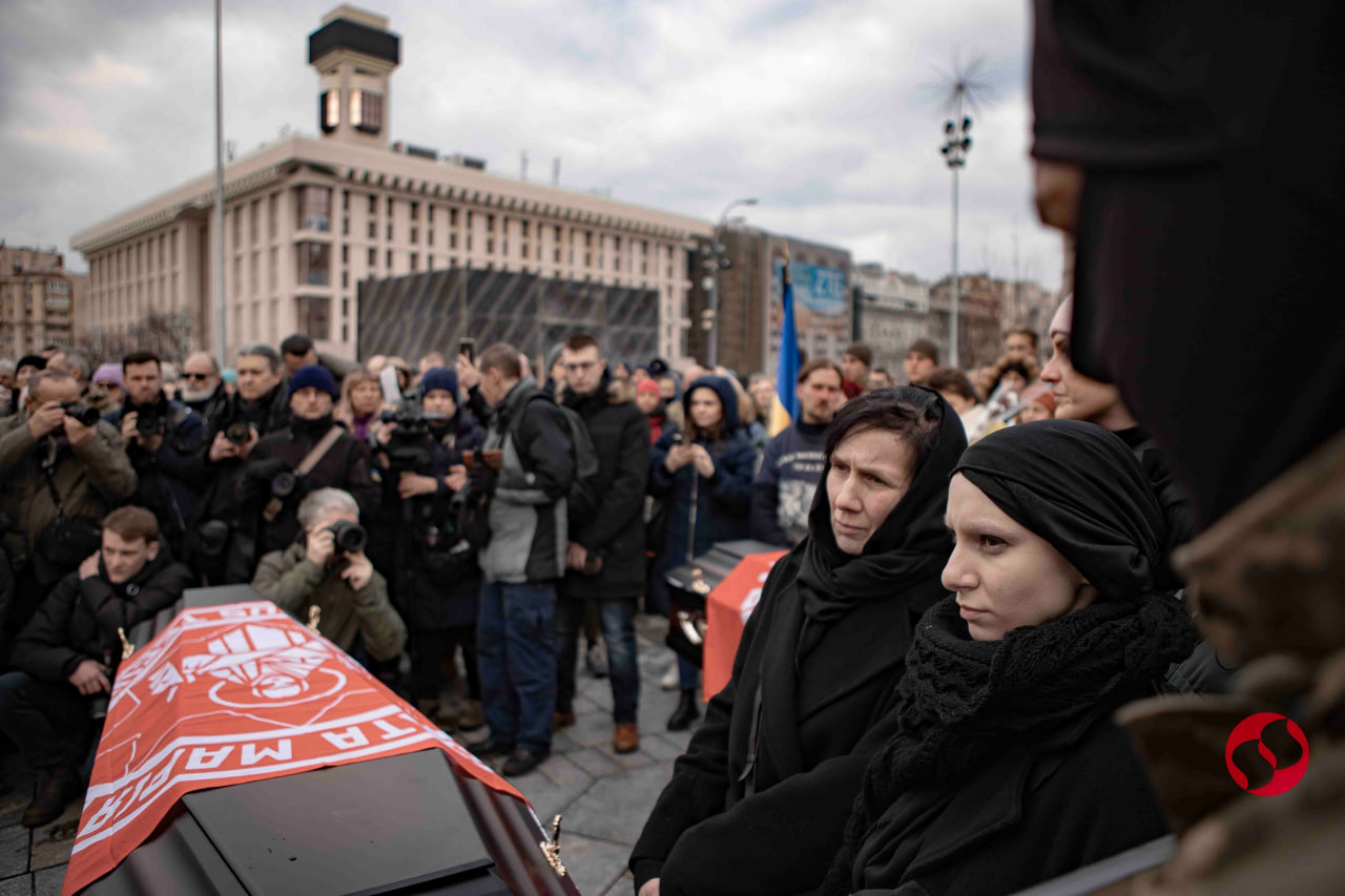 Фото: Валентина Поліщук/LIGA.net У Києві попрощалися з військовими, які робили "бавовну" на території РФ – фото