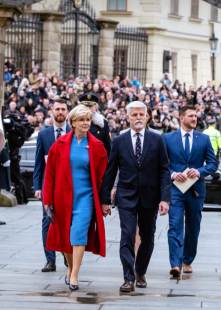 Павел официально стал президентом Чехии. Призвал к активности в НАТО и ООН – фото, видео