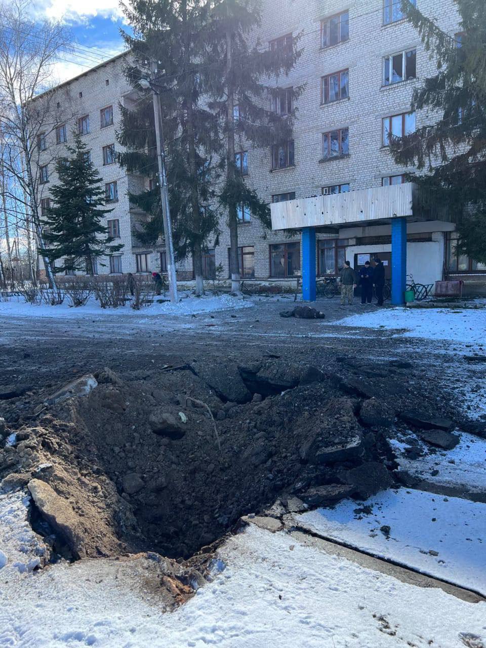 Россияне нанесли ракетный удар по Сумской области – фото