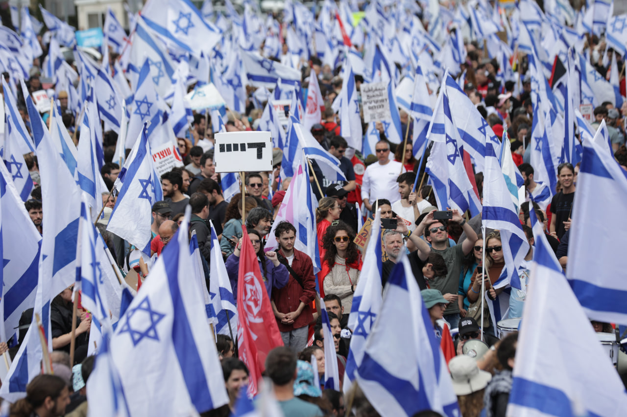Почти революция. Что происходит в Израиле и почему Нетаньяху может потерять власть