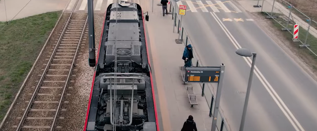 Кадр из видео Tramwaje Warszawskie Кадр із відео Tramwaje Warszawskie