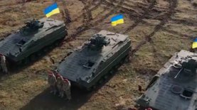 Резников показал немецкие БМП Marder в Украине и проехался на одной из машин — видео