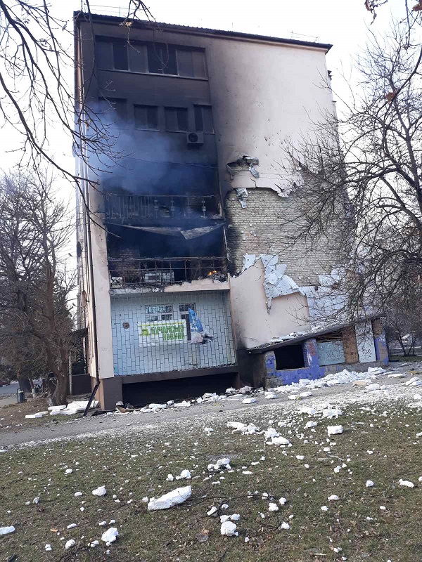 Буча – наслідки атаки російських окупантів. Фото надане Мазіним Бій на Вокзальній. Як захисники Бучі зламали план Путіна на Київ за три дні: реконструкція