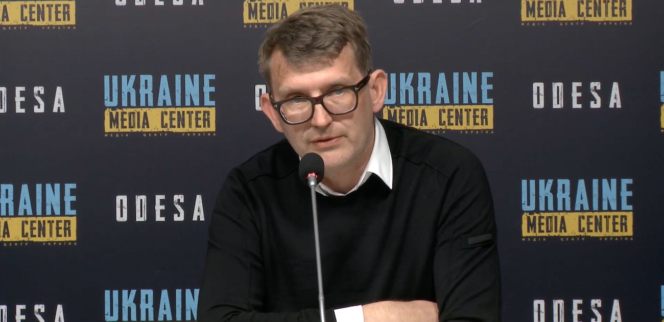 Вернулись 230 пленных, слив в Пентагоне и наступление, скандал с Макроном: новости недели