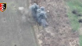 Артиллеристы 30 бригады ВСУ уничтожили российского "Стрижа" из польской САУ Krab — видео