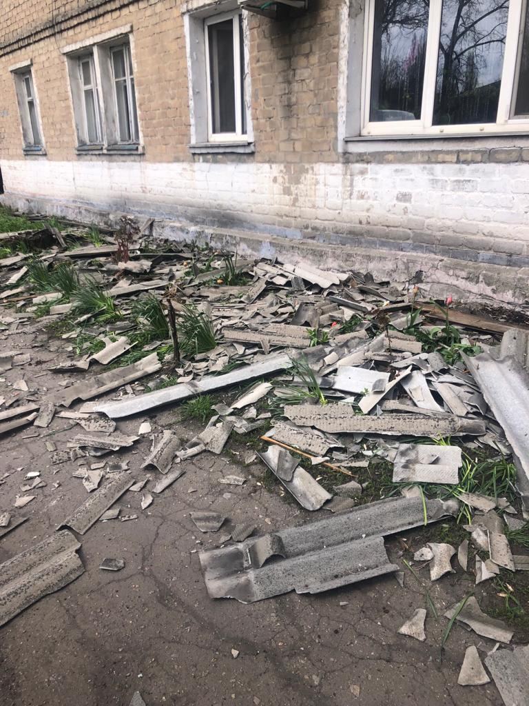 Фото: t.me/pavlokyrylenko_donoda Оккупанты обстреляли многоэтажки и рынок в Украинске Донецкой области – фото