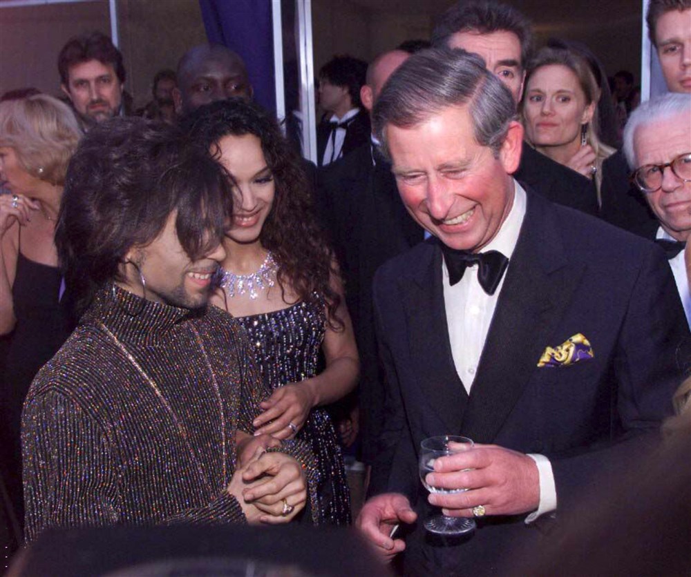 Принц Чарльз та співак Prince (Фото: EPA)