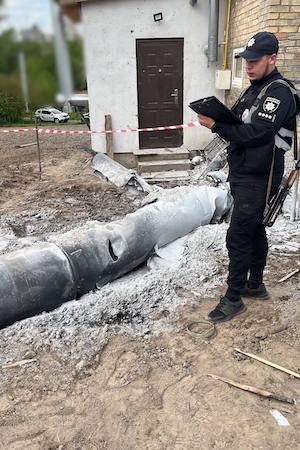 У Києві та області виявлено уламки збитих російських ракет – фото