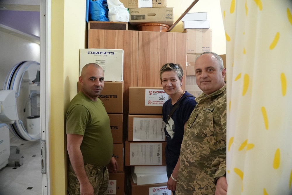 "Розумію упередженість українців щодо білорусів". Як політув'язнена з Мінська допомагає ЗСУ