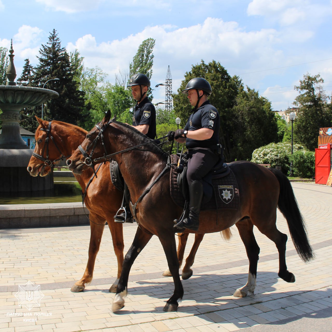 Фото: Патрульная полиция Киева Фото: Патрульна поліція Києва