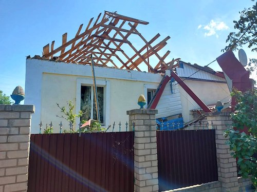 Росіяни майже всю ніч обстрілювали Херсонщину, поранили трирічну дитину – фото