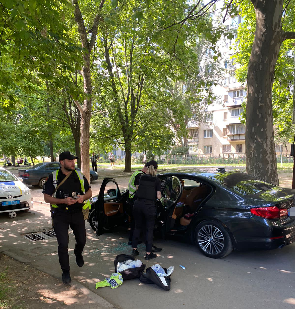 Фото: полиция Одессы В Одессе на улице произошла перестрелка: двое погибших, один раненый – видео, фото