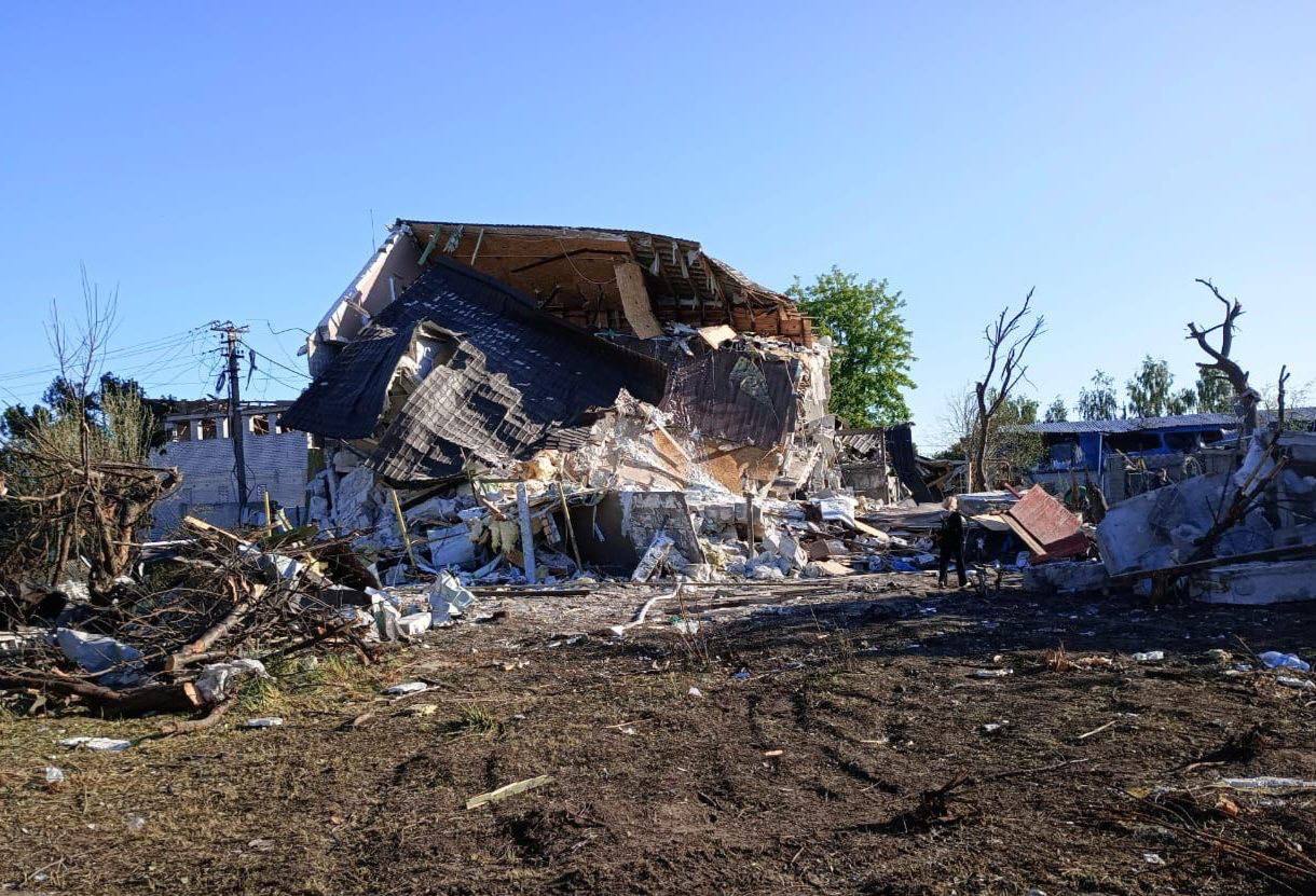 Фото: Дніпропетровська ОВА Наслідки російського удару по передмістю Дніпра: 22 поранених, загинула дворічна дитина
