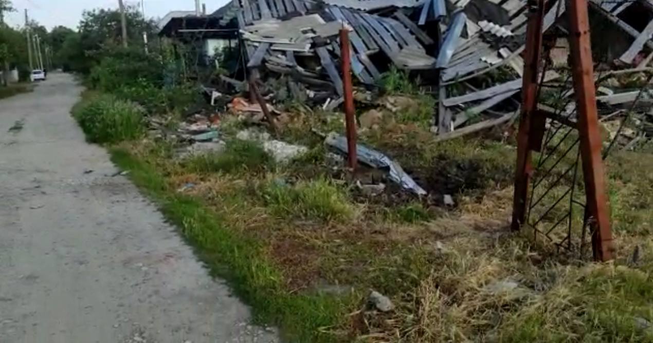 Росія вдарила "Смерчем" по Балаклії: є загиблий та дев'ять поранених – фото