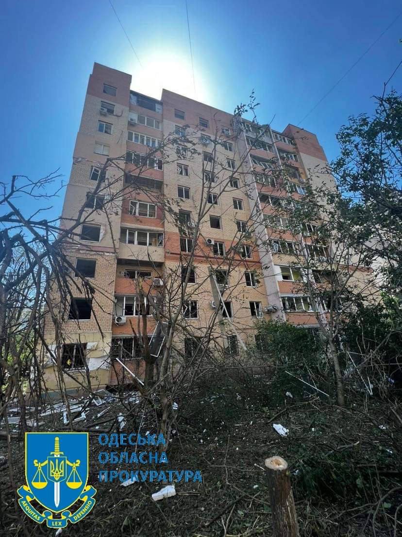 Нічний удар РФ по Одесі та області: вщент зруйновано будинки, поранені четверо дітей – фото