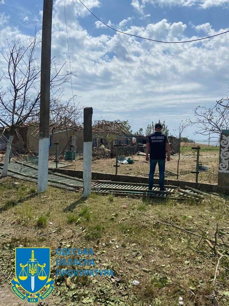 Нічний удар РФ по Одесі та області: вщент зруйновано будинки, поранені четверо дітей – фото