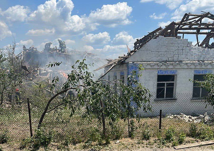 Фото: Полиция Киевской области Удар Кинжалами и Калибрами по Киеву. В области повреждены дома, есть пострадавшие – фото