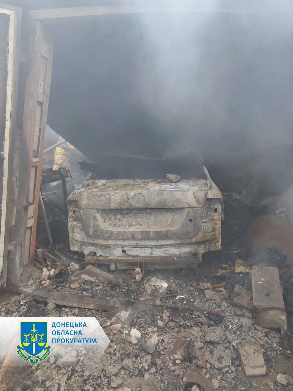 Фото – Донецька прокуратура Росія гатить по Донецькій області. Одна людина загинула, троє поранені, зокрема дитина: фото