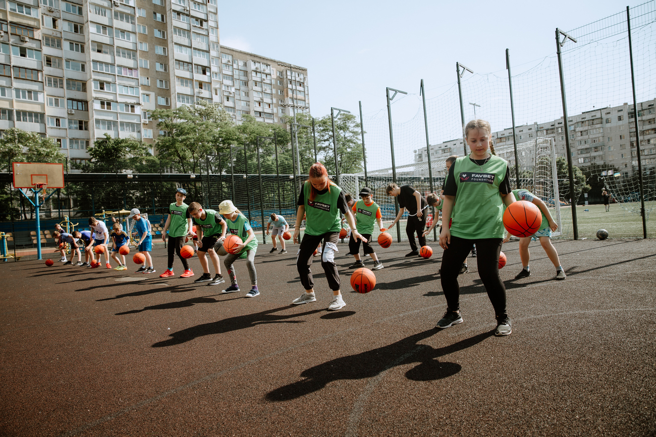 Футбол и баскетбол для детей: спортивные секции при поддержке Favbet Foundation