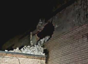 Фото: Днепропетровская ОВА Ночной удар "шахедами" по Кривому Рогу. Повреждены два предприятия и два дома – фото