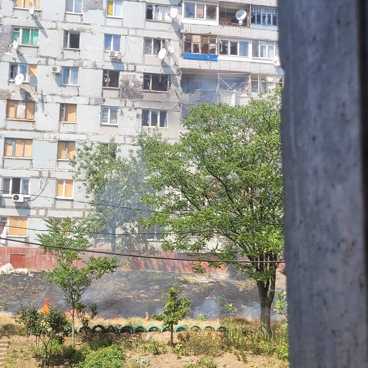 Фото – Андрій Єрмак, Telegram Росія вгатила "Градом" по сільраді під Запоріжжям, де триває контрнаступ ЗСУ – фото