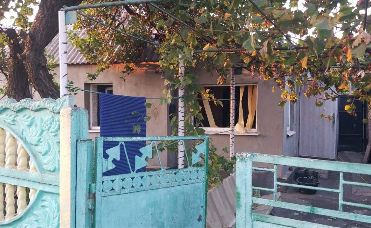 Кривой Рог. Россия ударила ракетой, повреждены 20 жилых домов и энергетика — фото с места