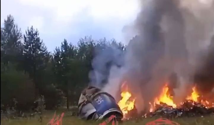 Фото: окупантів Верхівку групи Вагнера знищено. Під Москвою впав літак з Пригожиним та Уткіним: відео