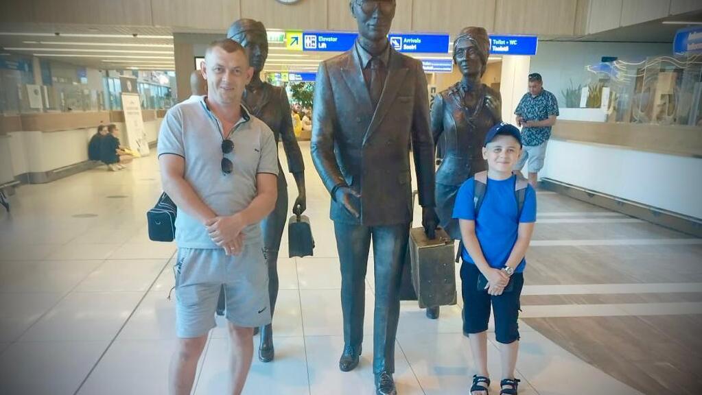 10-річний сирота був фактично у тюрмі. Що роблять з українцями в аеропорту Ізраїлю
