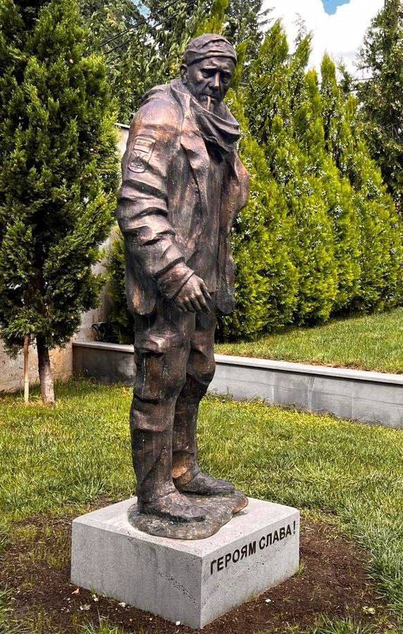 Памятник Александру Мациевскому в Тбилиси (Фото – Юлия Овчаренко, Укринформ)