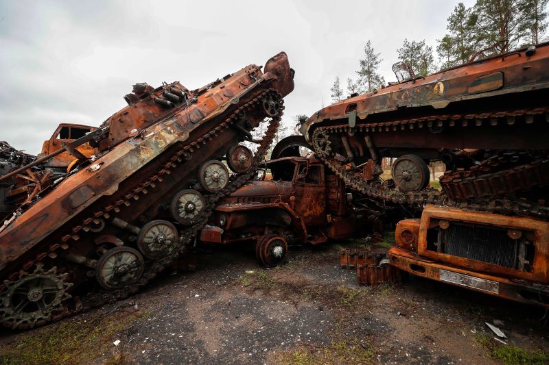 As Ukraine war passes 19 months, Western generals ponder over what will be next