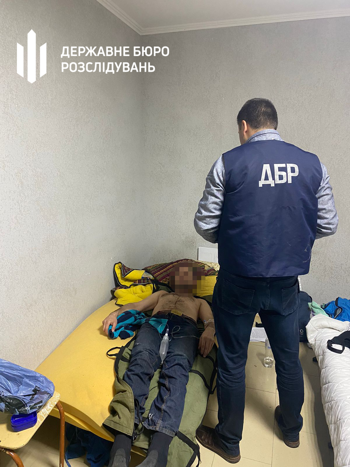 "Морили голодом, били та знущались". Затримано двох співробітників ТЦК у Самборі – відео