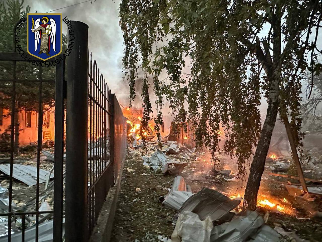 Київ. Росія атакувала ракетами Х-101. ППО збила понад 20 цілей — фото наслідків удару