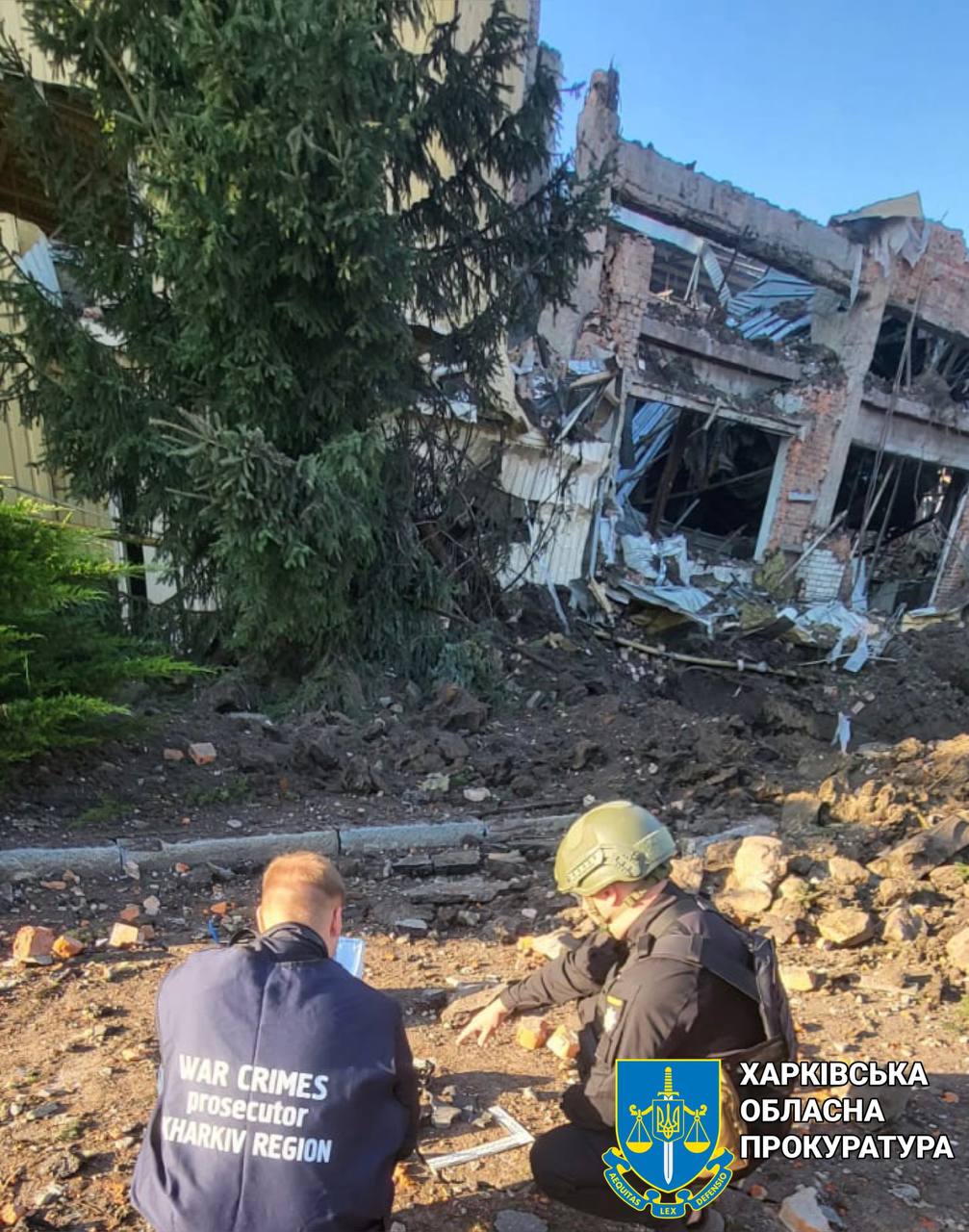 Харків. Росія вдарила ракетами С-300: було шість влучань, є постраждалі – фото