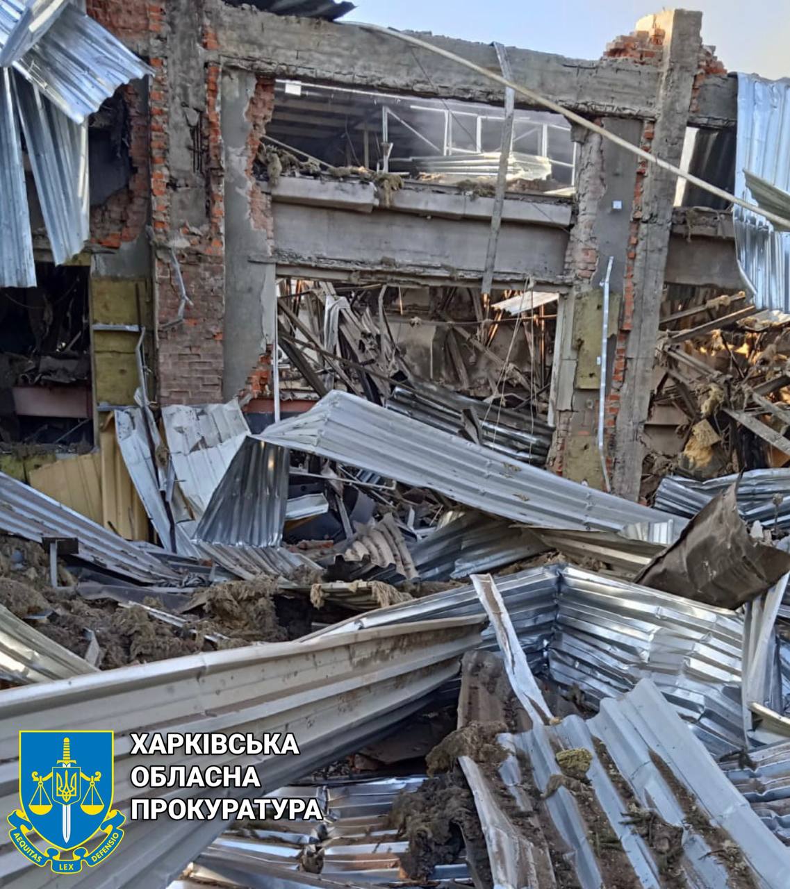 Харків. Росія вдарила ракетами С-300: було шість влучань, є постраждалі – фото