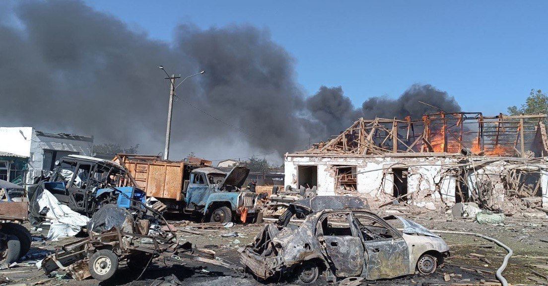 Росія скинула чотири авіабомби на Берислав: вже троє загиблих – фото наслідків