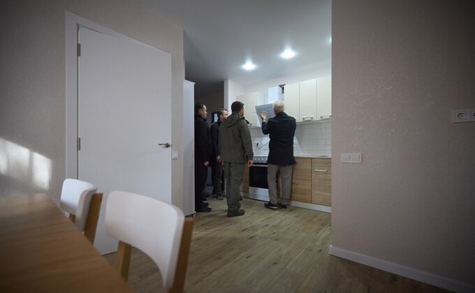 Під Києвом за гроші меценатів побудували новий район для тих, хто втратив житло – фото