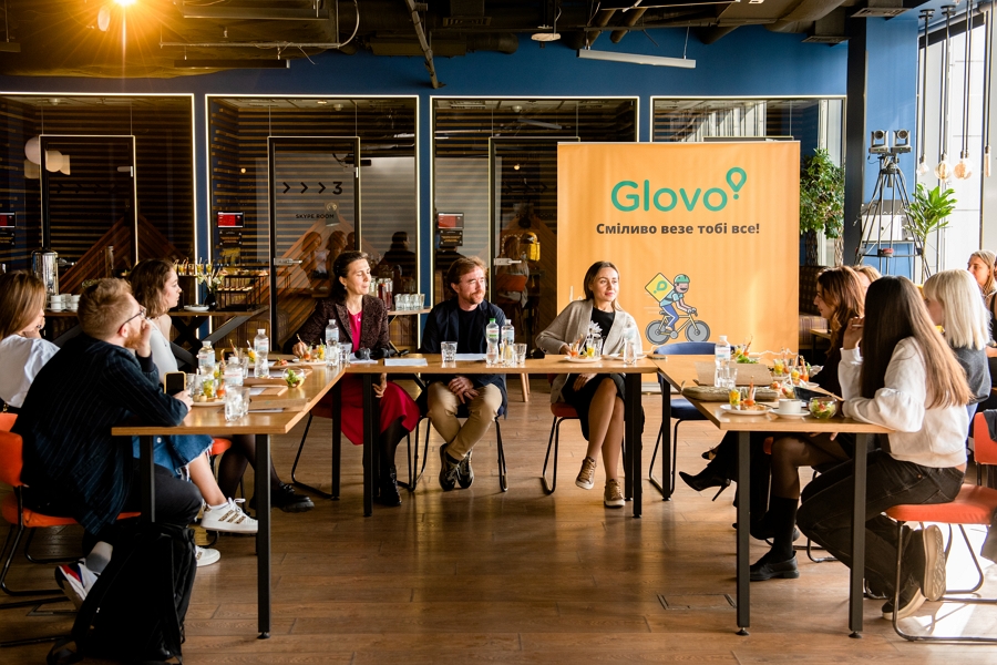 От 20 курьеров до 50 тысяч. Руководители Glovo о том, почему рынок растет во время войны