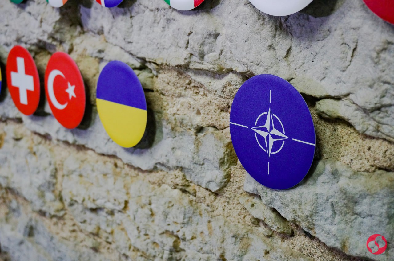 Директор Центру кібероборони НАТО: РФ намагається атакувати всюди, де може