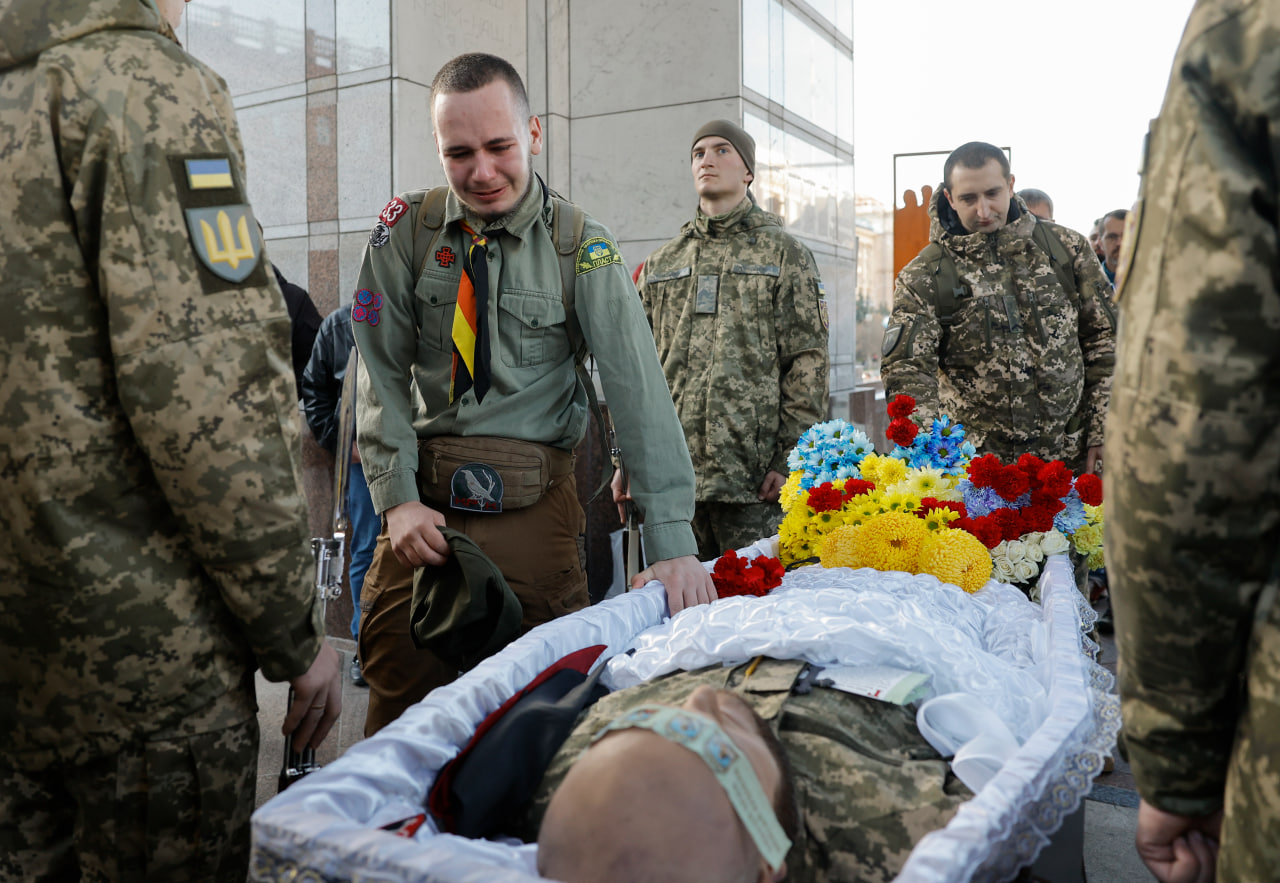 Слезы смерти и северное сияние в Украине. Фотографии, поразившие мир на этой неделе