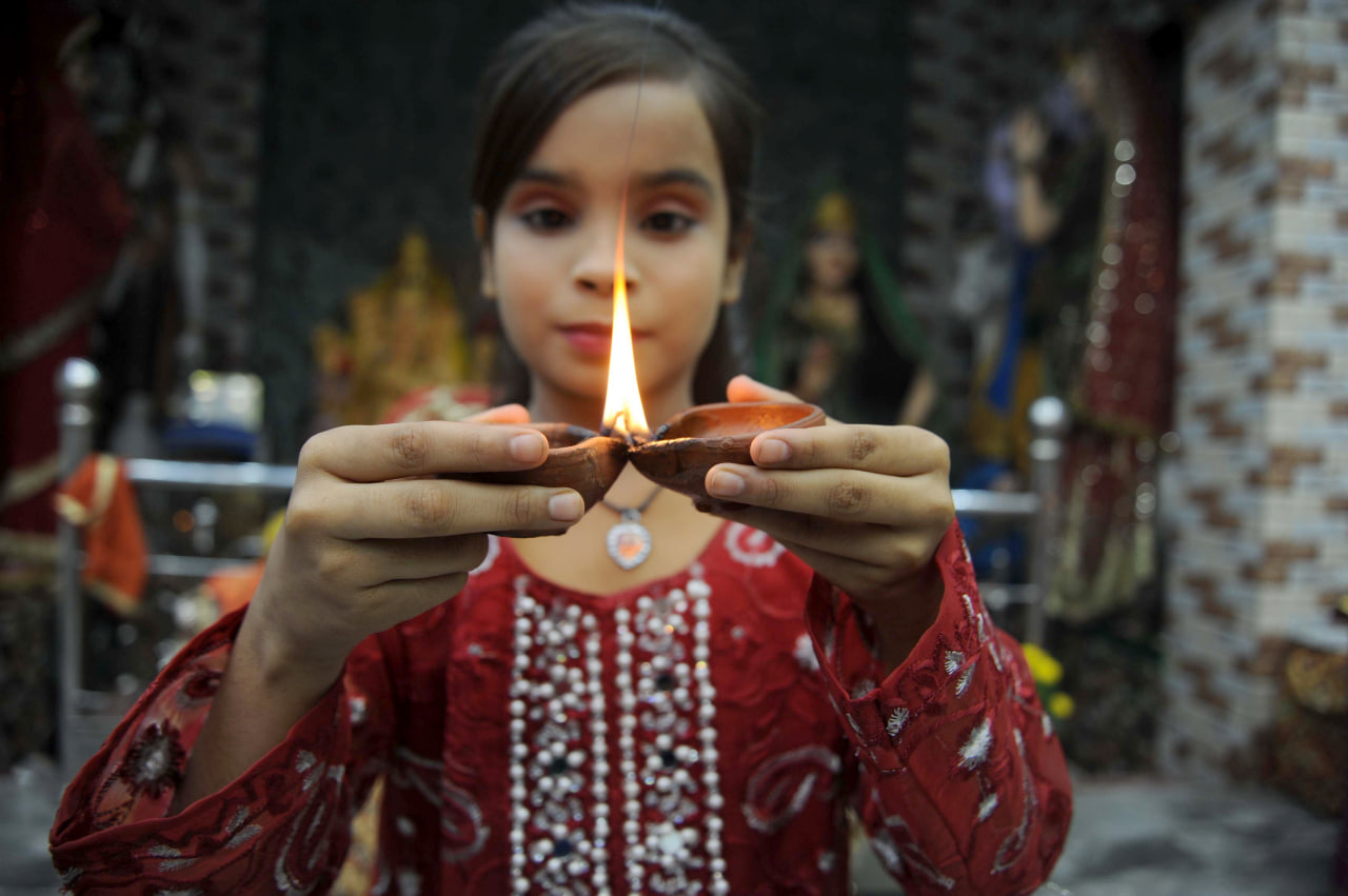 Российские пленные, забастовки на границе и бой Усика. Фотографии, поразившие мир