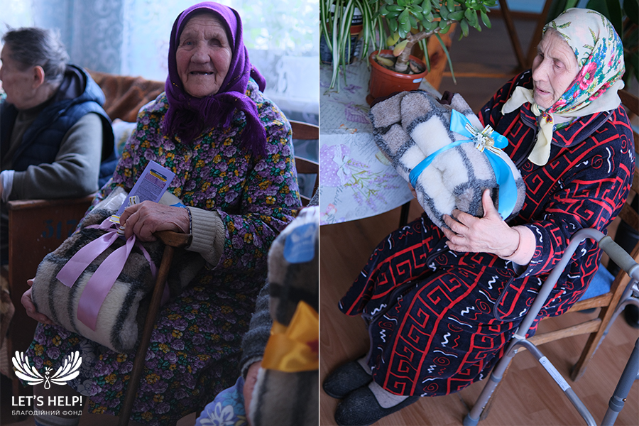 В ТРЦ GULLIVER начался ежегодный сбор подарков для одиноких бабушек и дедушек