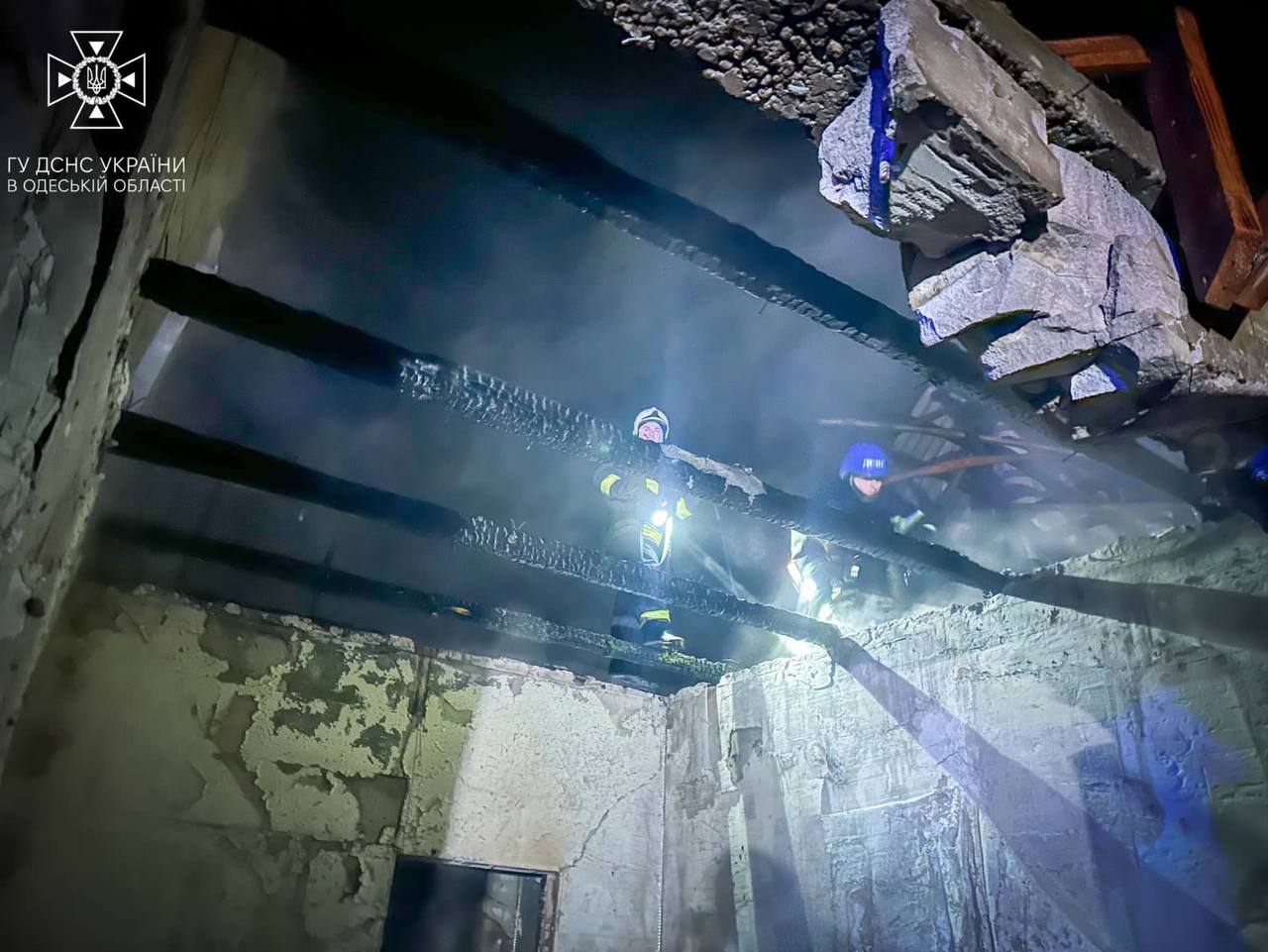 Сбитый российский "шахед" упал на дома в Одесской области и взорвался – фото