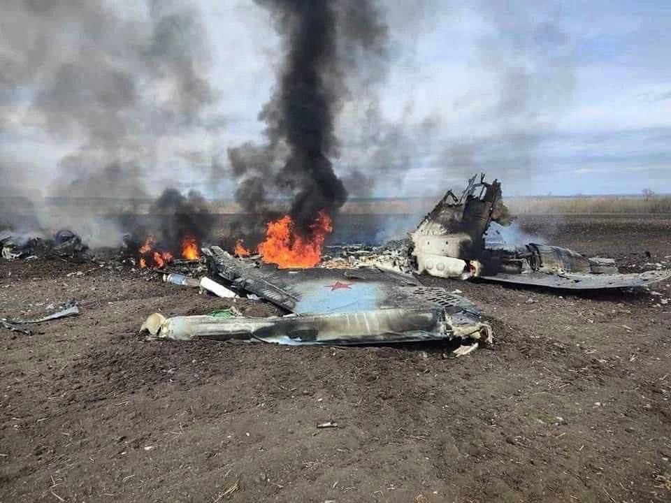 Уничтоженный Су-34 (Фото: ресурс оккупантов)